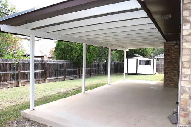 $2,450 | 13811 Brook Hollow Boulevard, San Antonio, TX 78232