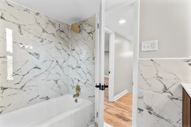 $359,900 | 23 Prospect Avenue, Watertown, CT 06779