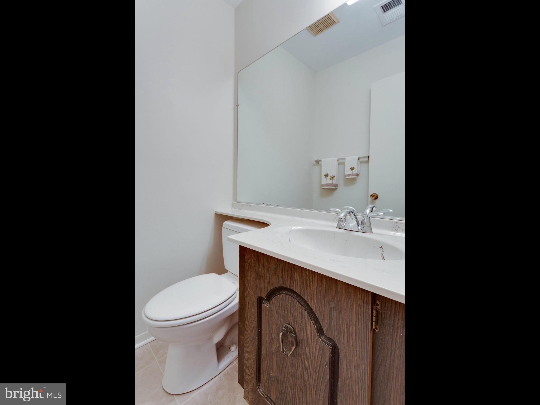 5337 Aylor Road Fairfax, VA 22032 - Photo 14 of 30 Hall 1/2 Bath