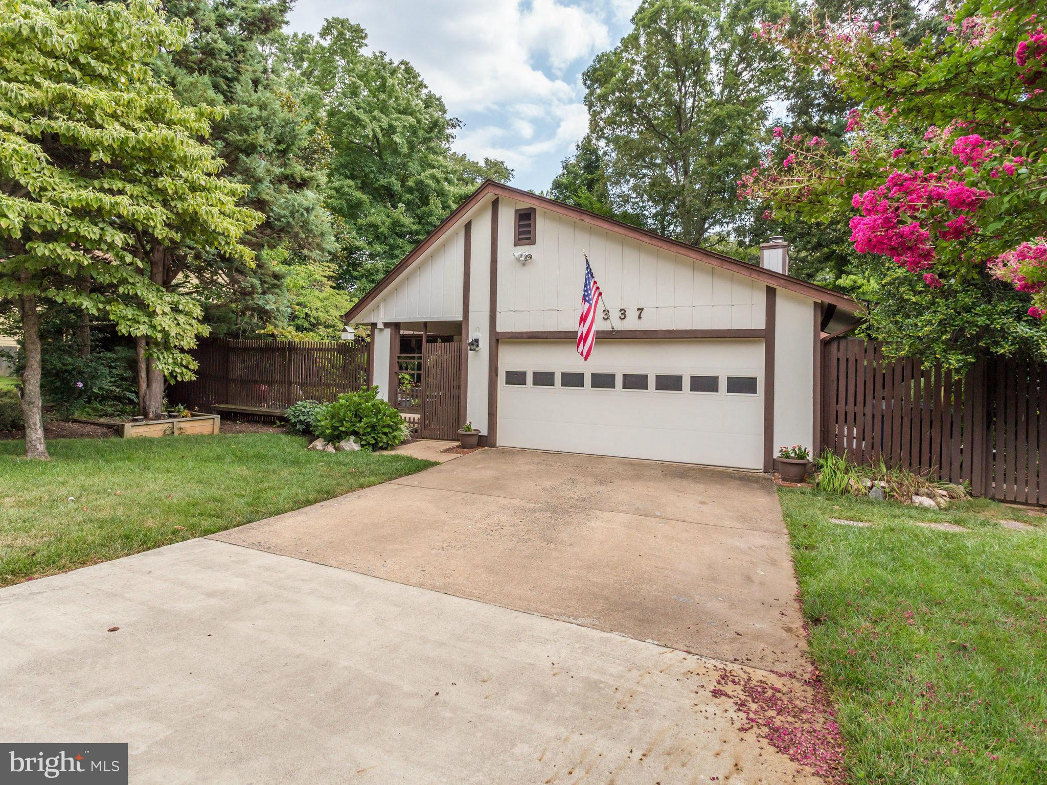 5337 Aylor Road Fairfax, VA 22032 - Photo 30 of 30 Front Exterior