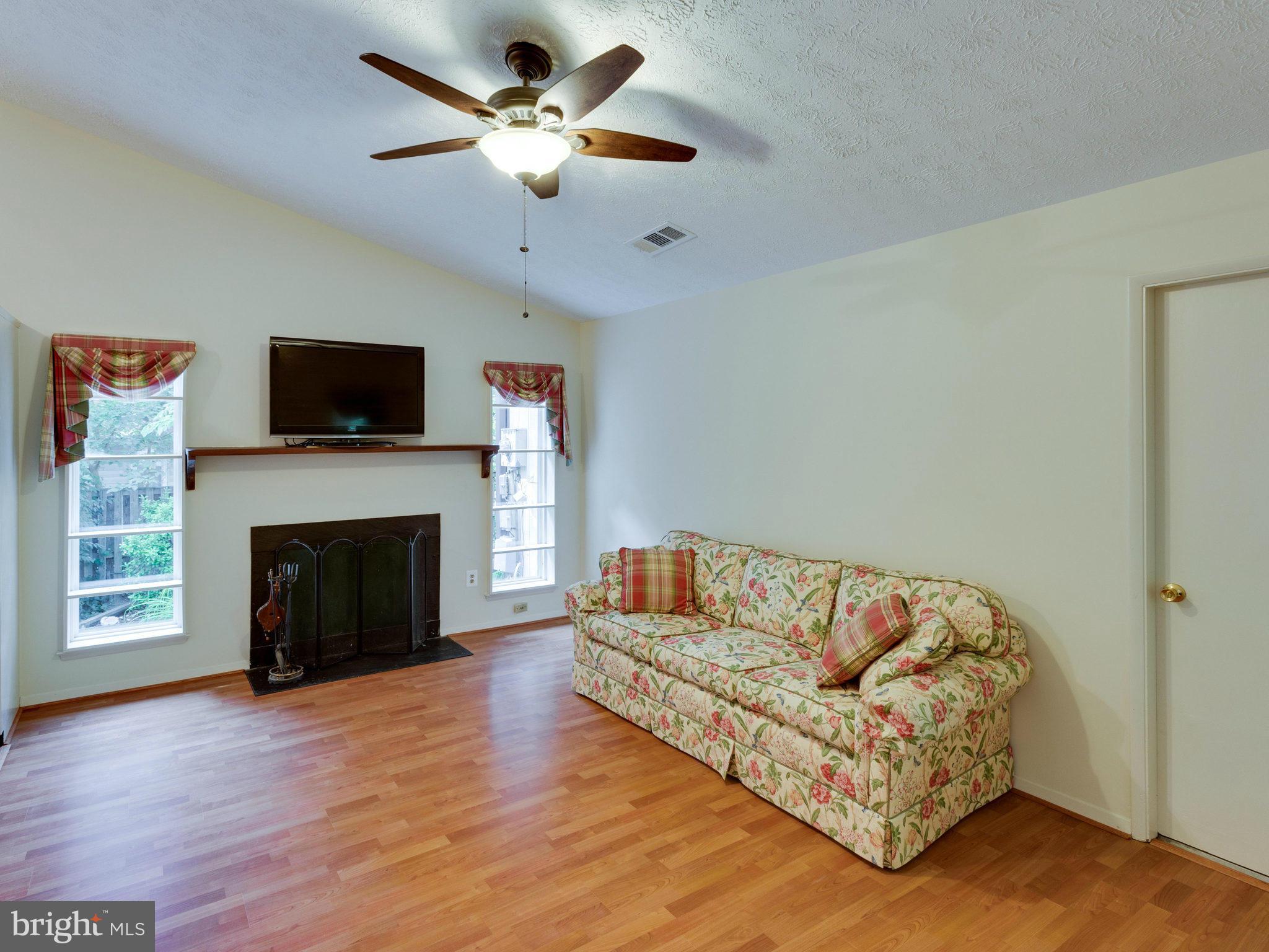 5337 Aylor Road Fairfax, VA 22032 - Photo 9 of 30 Family Room w/Fireplace View 1