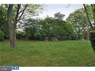 4175 Hoffman Road Hatboro, PA 19040 - Photo 2 of 12 Exterior Back
