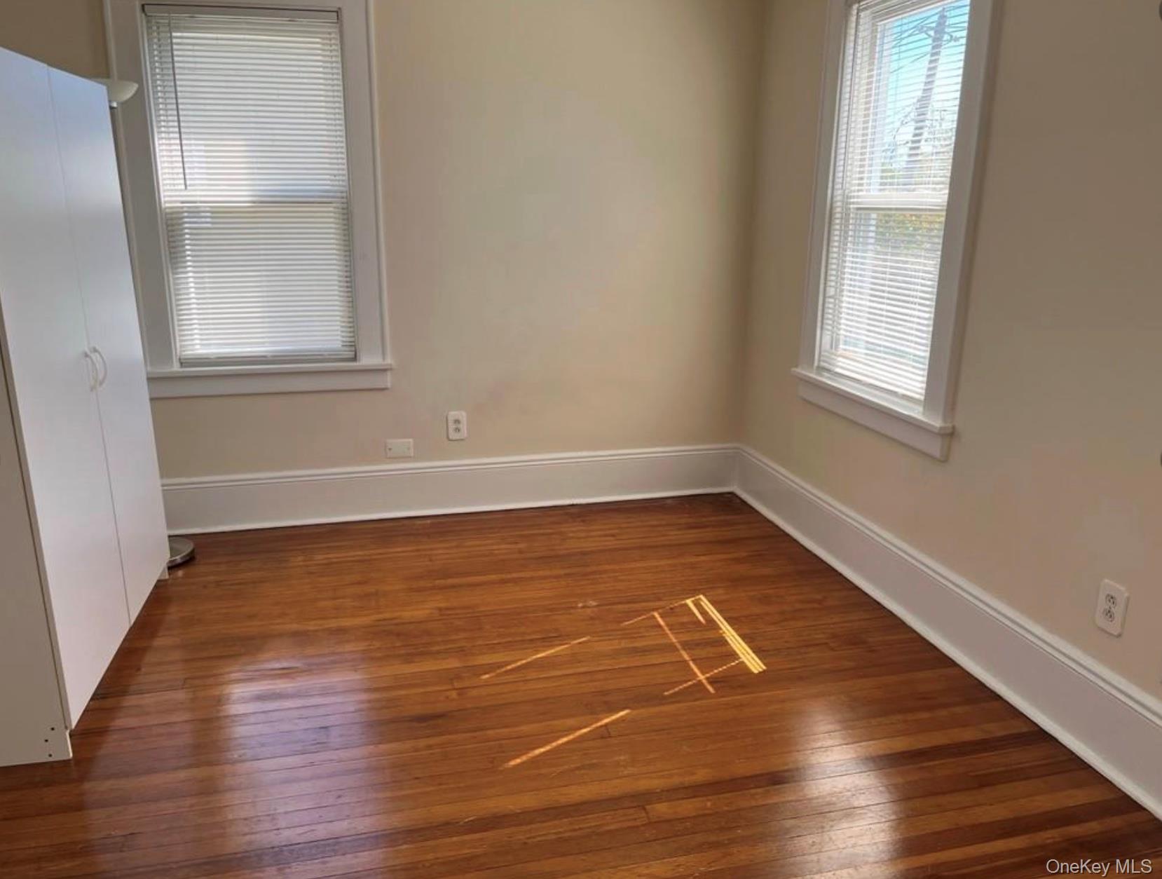 190 Park Avenue, Unit RIGHT Harrison, NY 10528 - Photo 8 of 12