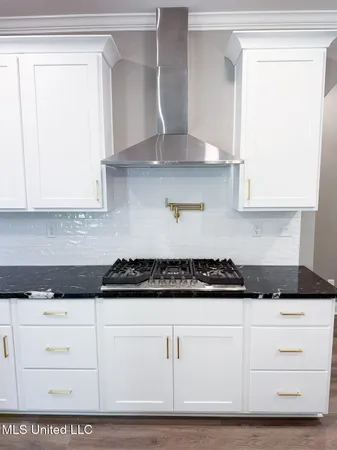 $599,000 | 451 Poplar Lane, Holly Springs, MS 38635