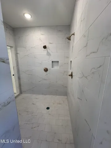 $599,000 | 451 Poplar Lane, Holly Springs, MS 38635