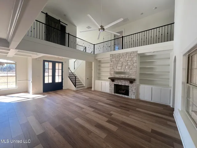 $599,000 | 451 Poplar Lane, Holly Springs, MS 38635