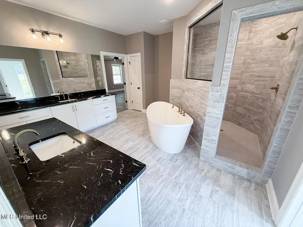 $599,000 | 451 Poplar Lane, Holly Springs, MS 38635