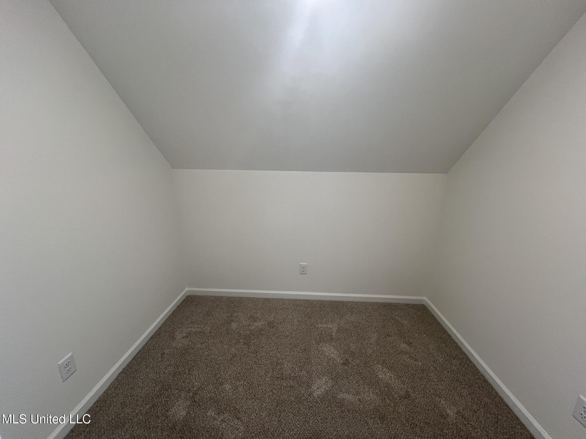 451 Poplar Lane Holly Springs, MS 38635 - Photo 37 of 45 IMG_5657