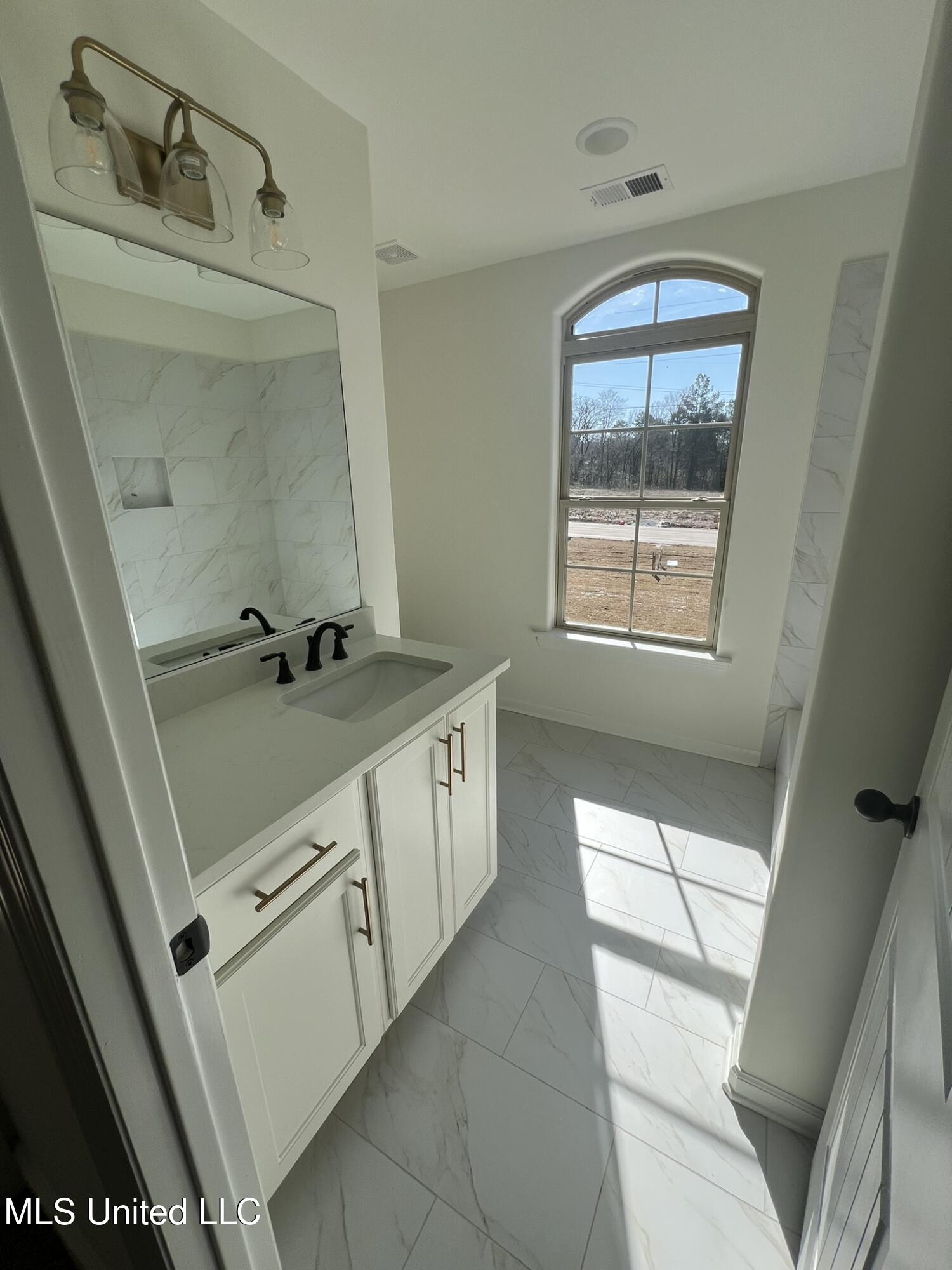 451 Poplar Lane Holly Springs, MS 38635 - Photo 39 of 45 IMG_5659