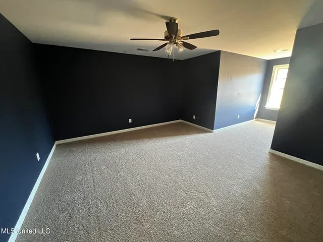 $599,000 | 451 Poplar Lane, Holly Springs, MS 38635