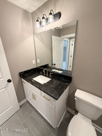 $599,000 | 451 Poplar Lane, Holly Springs, MS 38635