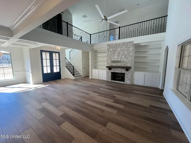 $599,000 | 451 Poplar Lane, Holly Springs, MS 38635