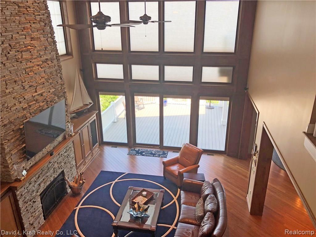 9204CrescentBeachLRfromAbove.jpg