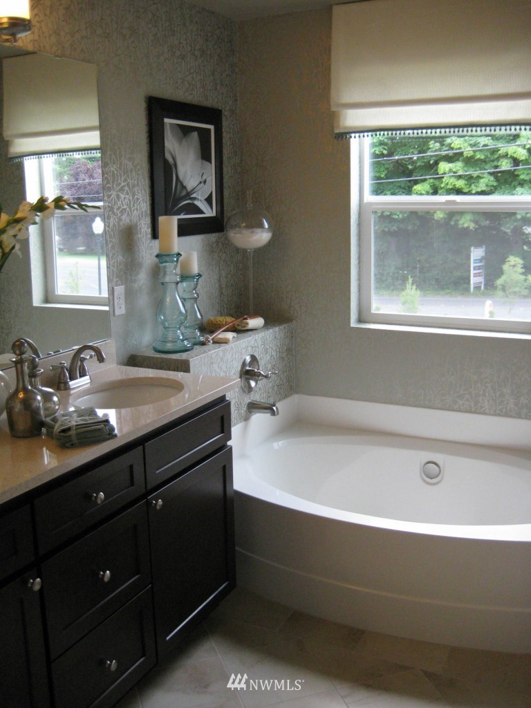 21015 39th Drive Southeast, Unit 28 Bothell, WA 98021 - Photo 10 of 12