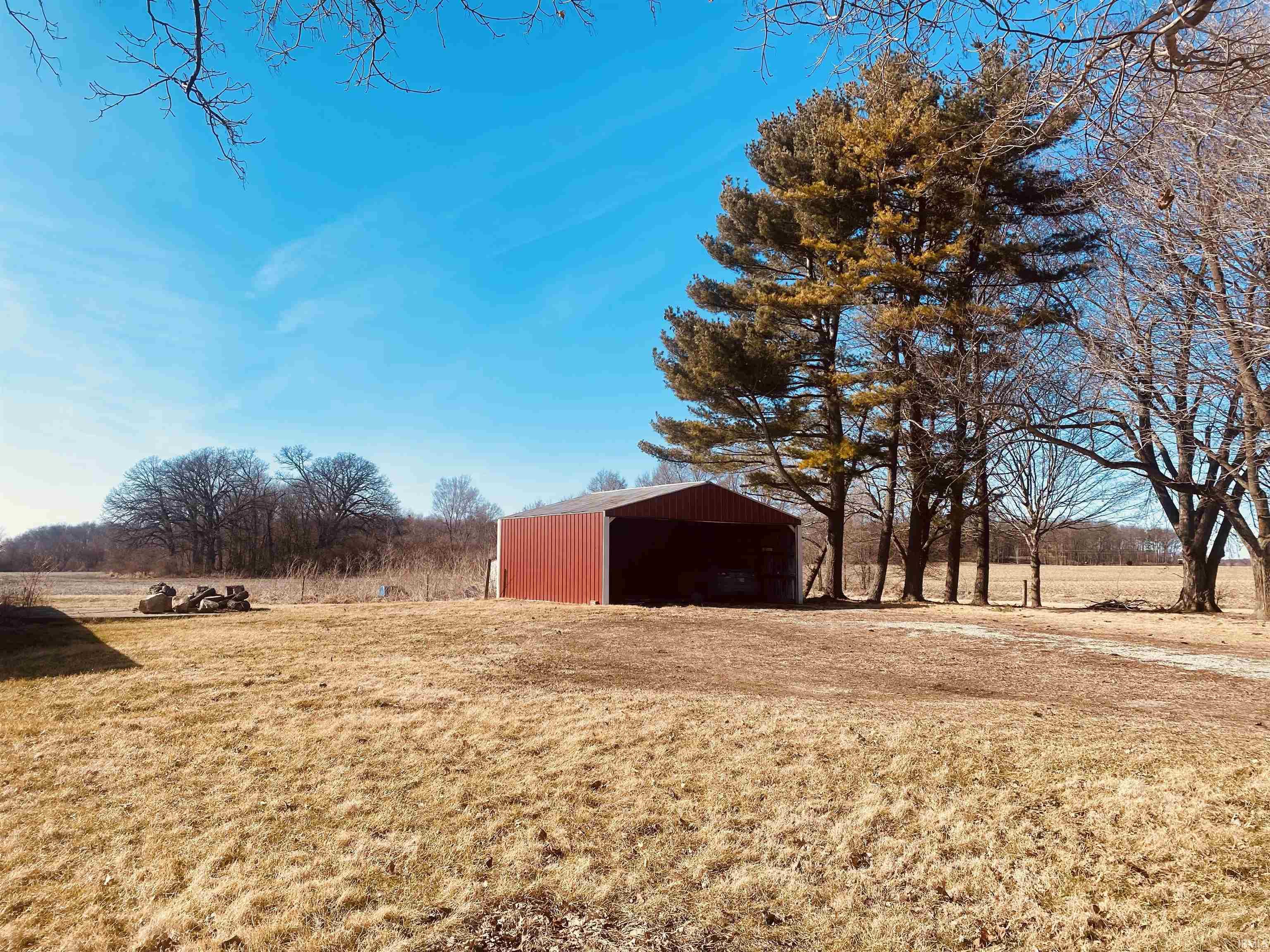 6734 North 600 West Rochester, IN 46975 - Photo 4 of 17