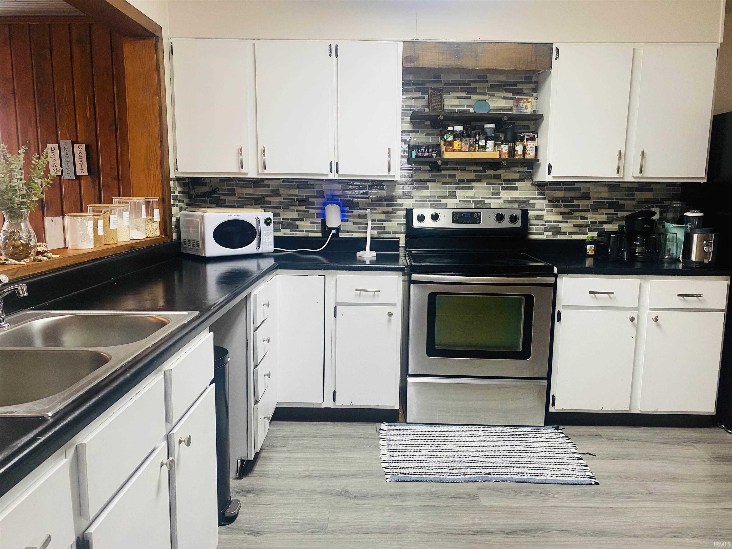 6734 North 600 West Rochester, IN 46975 - Photo 7 of 17