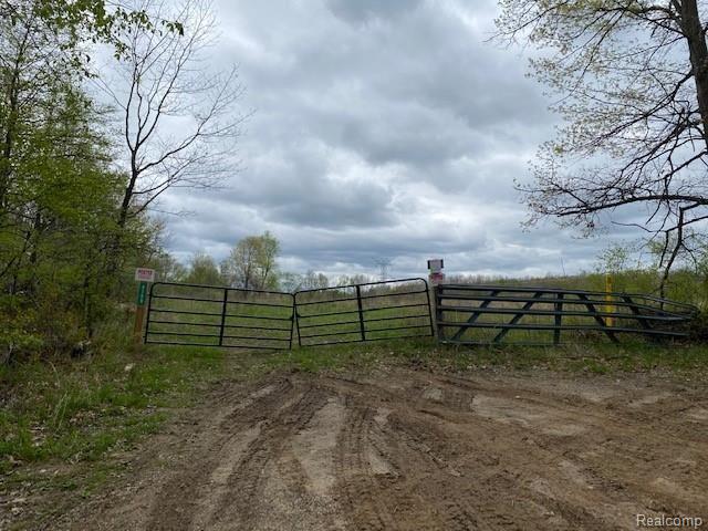 4789 Brocker Road Goodrich, MI 48438 - Photo 8 of 14
