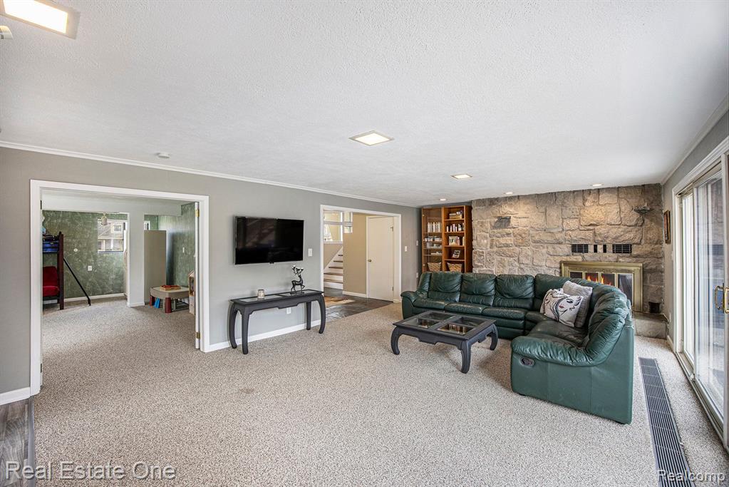 1280 Gettysburg Court Rochester Hills, MI 48306 - Photo 12 of 25
