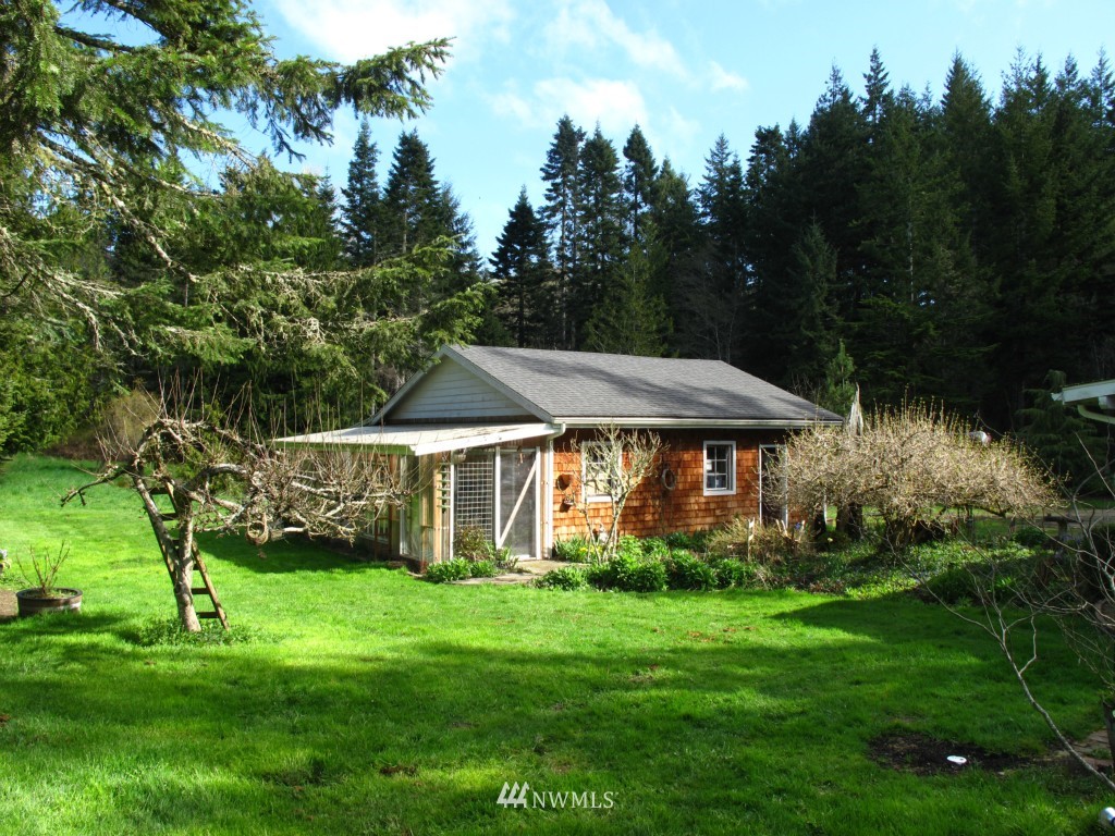341 Hudson Road Port Angeles, WA 98363 - Photo 18 of 23 Gallery Image 18