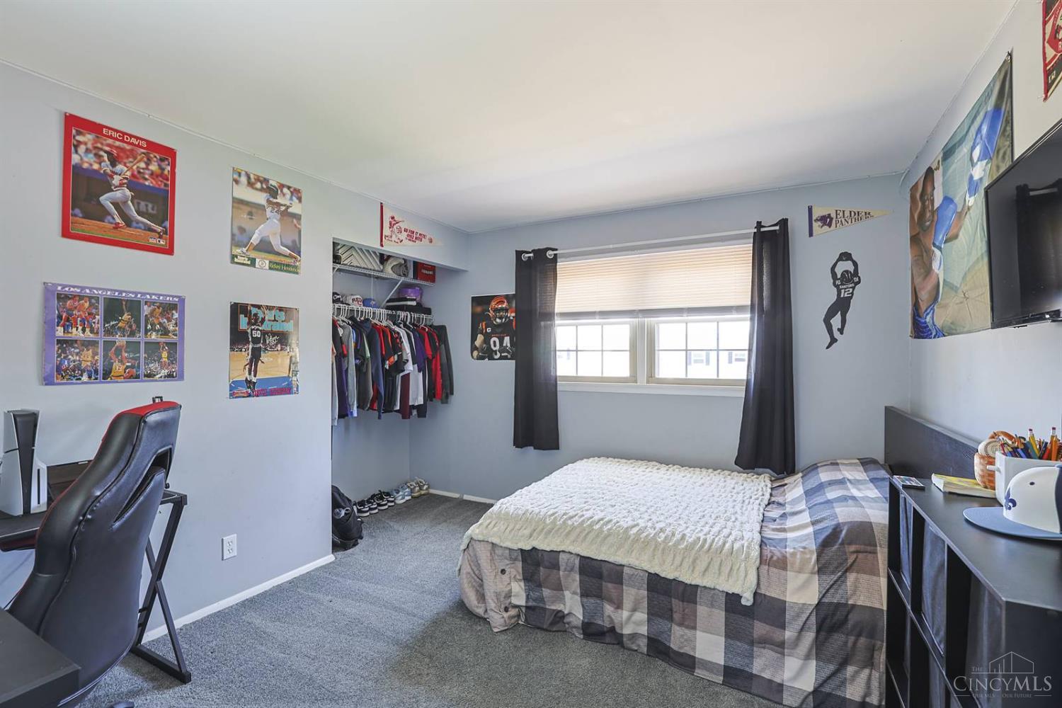 5860 Timely Terrace Cincinnati, OH 45233 - Photo 25 of 39