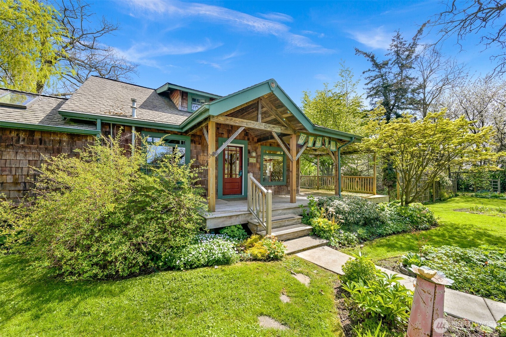4186 Rural Avenue Bellingham, WA 98226 - Photo 1 of 40 a front view of a house with garden