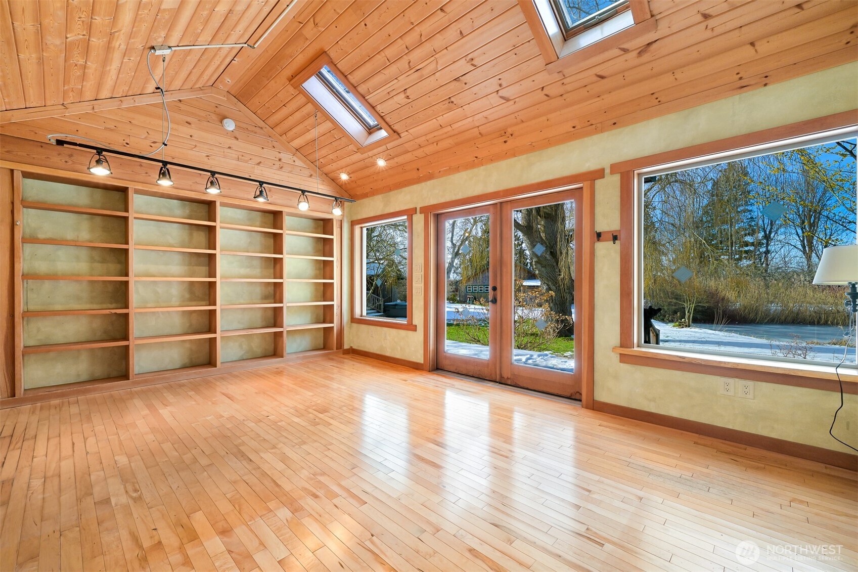 4186 Rural Avenue Bellingham, WA 98226 - Photo 29 of 40 a view of an empty room with a balcony