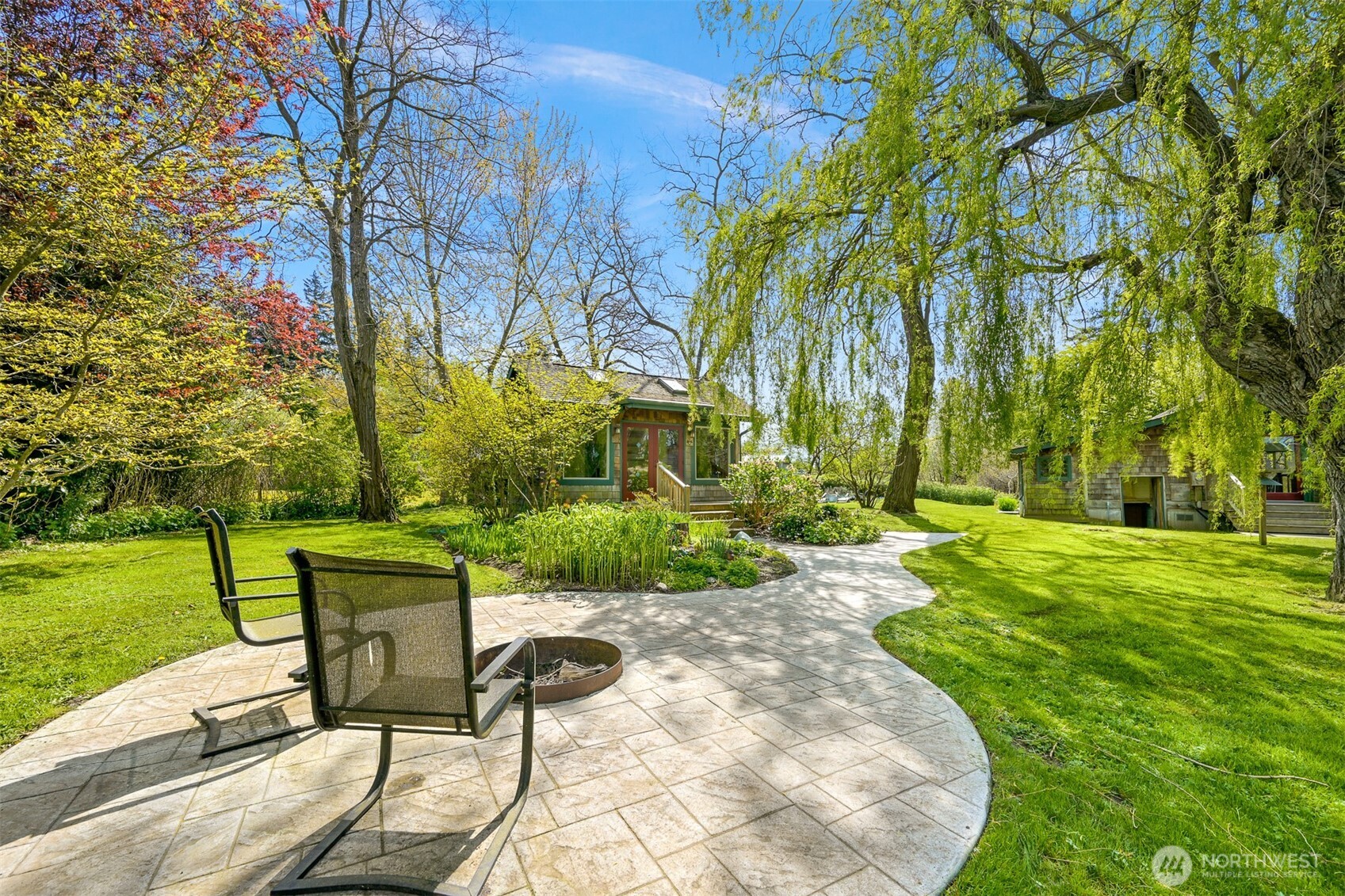 4186 Rural Avenue Bellingham, WA 98226 - Photo 36 of 40 a view of a backyard with sitting area