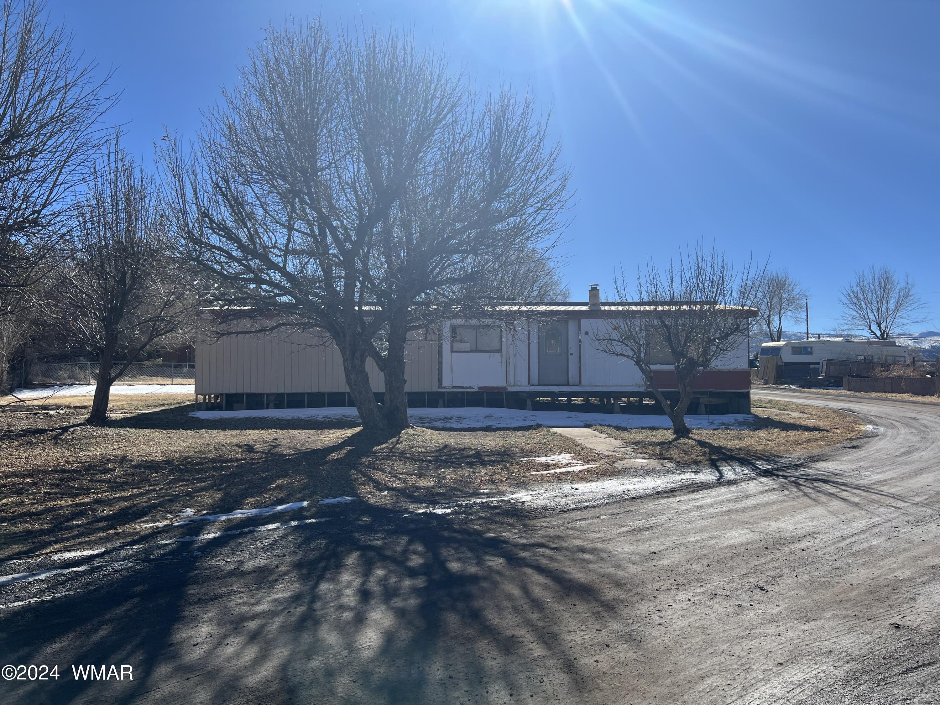 87 Happy Hollow Road Eagar, AZ 85925 - Photo 2 of 9