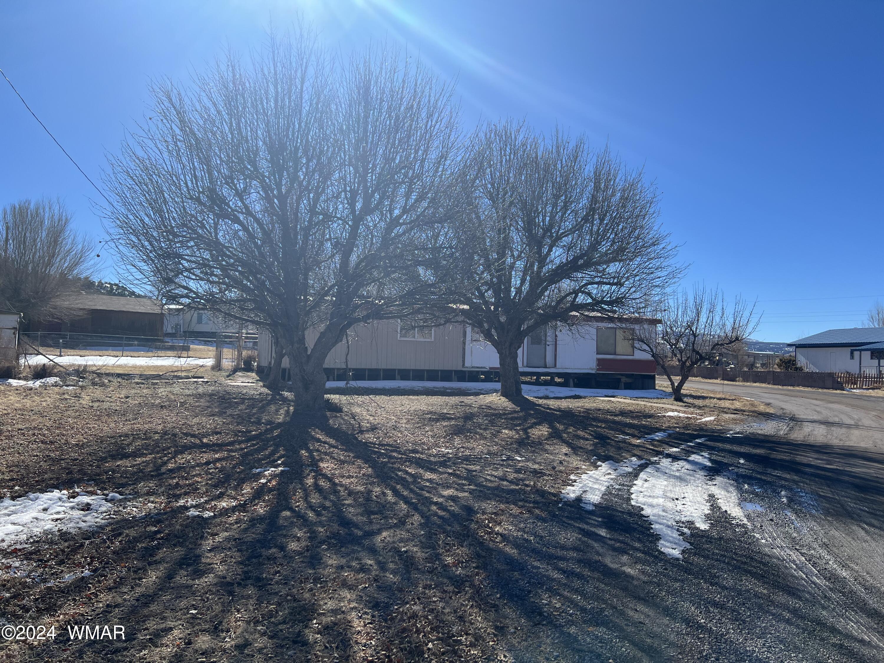 87 Happy Hollow Road Eagar, AZ 85925 - Photo 3 of 9