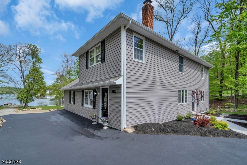 385 Maxim Drive Hopatcong, NJ 07821 - Photo 37 of 50