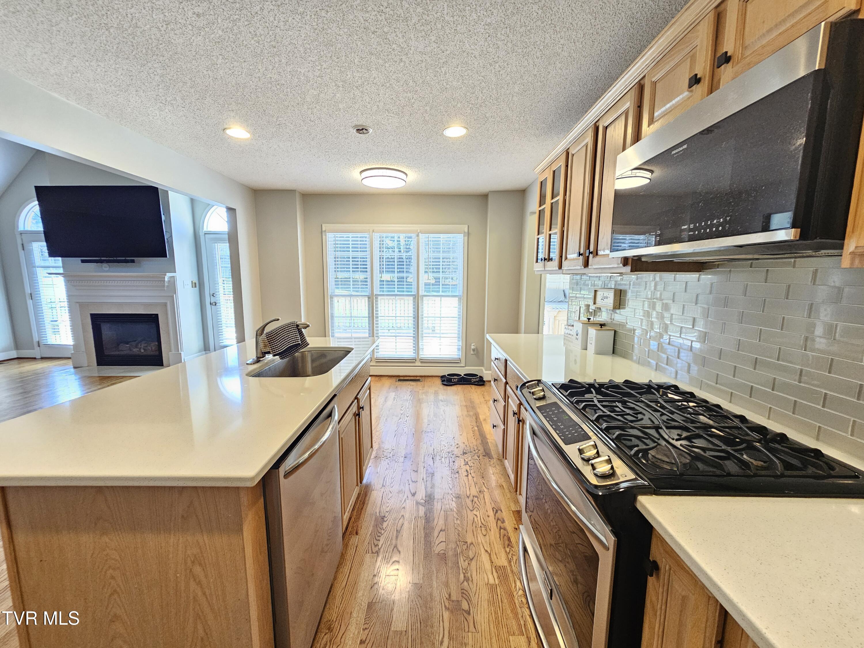 212 Chatham Road Bristol, TN 37620 - Photo 21 of 51 20