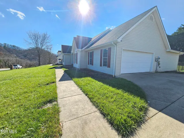 $435,000 | 212 Chatham Road, Bristol, TN 37620