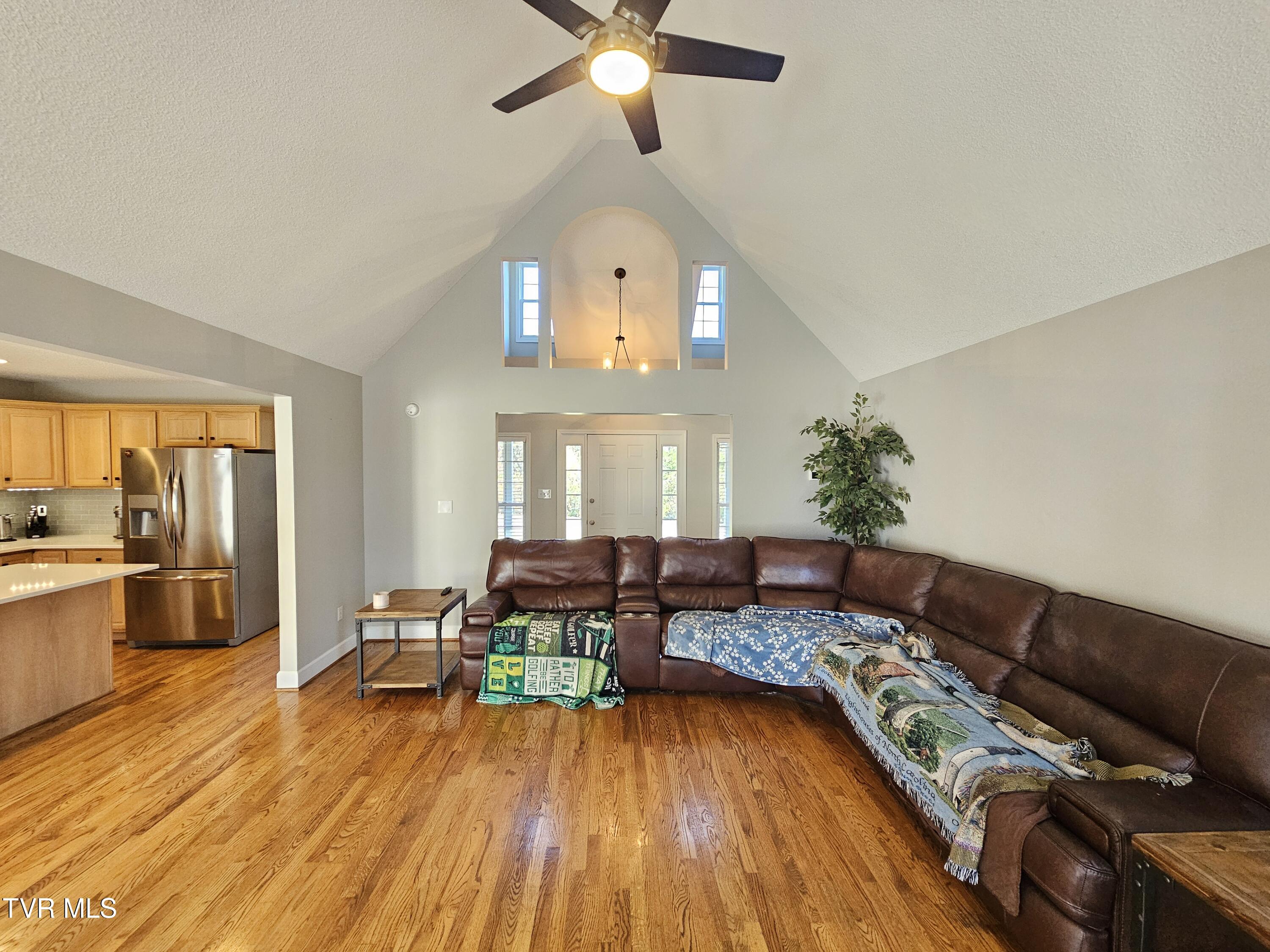 212 Chatham Road Bristol, TN 37620 - Photo 9 of 51 9