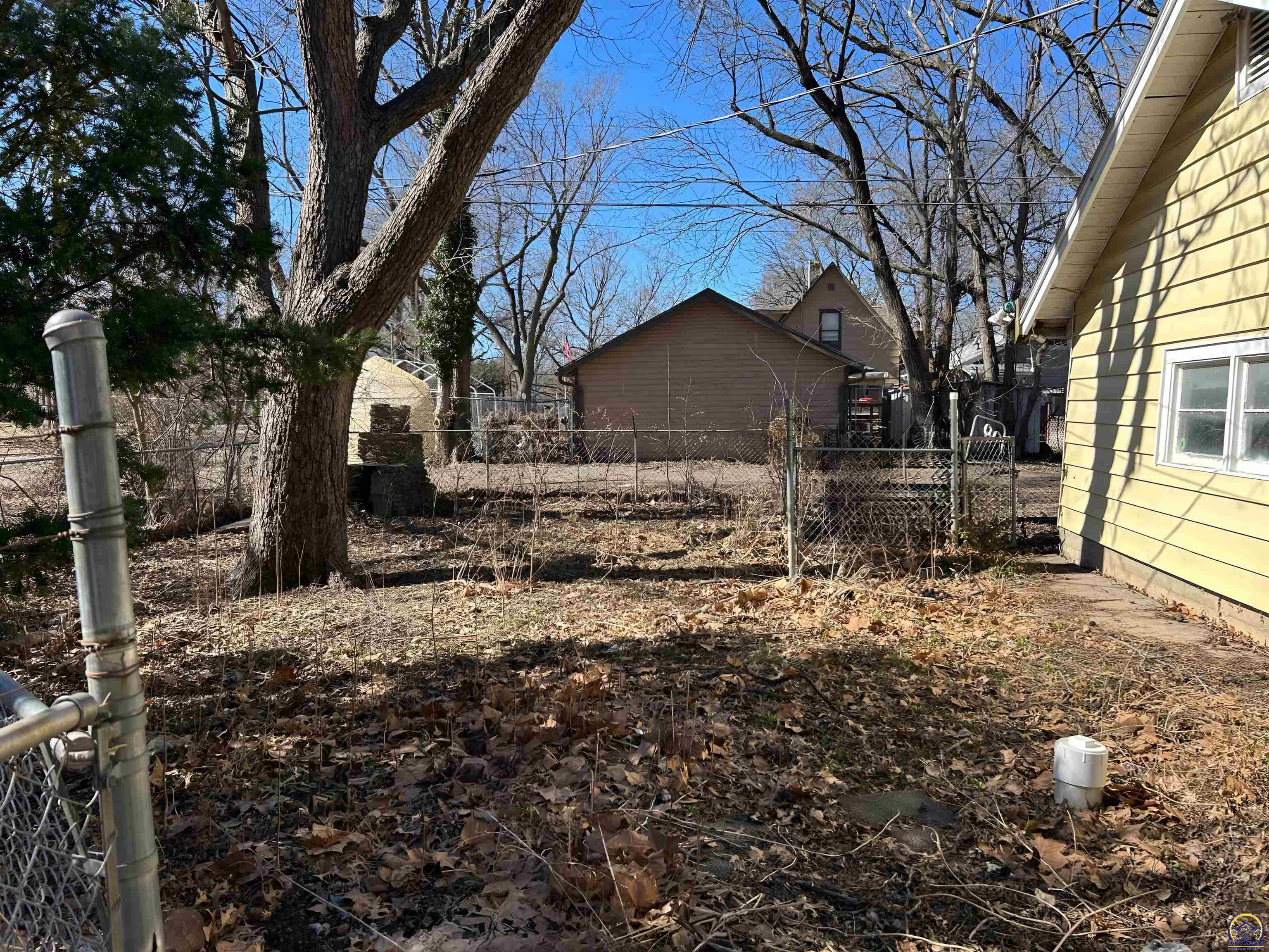 1533 Southwest High Avenue Topeka, KS 66604 - Photo 17 of 19