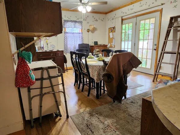 $64,900 | 202 Lincoln Street, Karnak, IL 62956