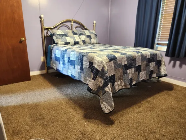 $64,900 | 202 Lincoln Street, Karnak, IL 62956