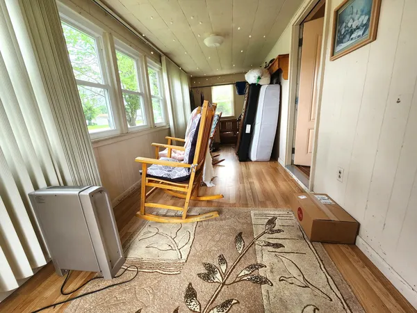$64,900 | 202 Lincoln Street, Karnak, IL 62956