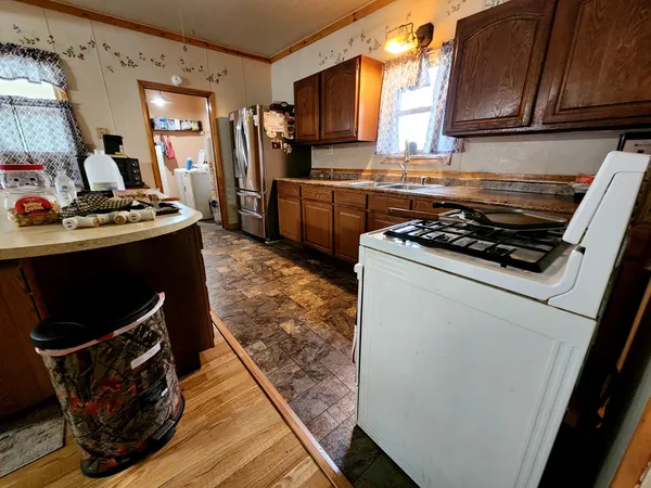$64,900 | 202 Lincoln Street, Karnak, IL 62956