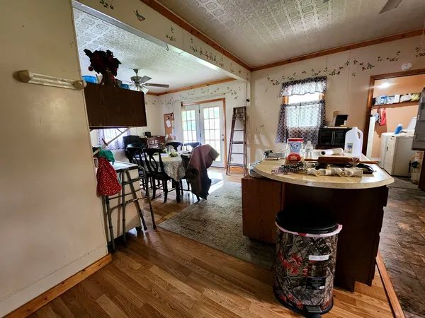 $64,900 | 202 Lincoln Street, Karnak, IL 62956