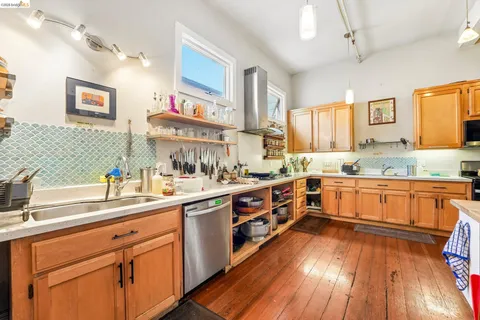 $2,400,000 | 1545 Dwight Way, Berkeley, CA 94703