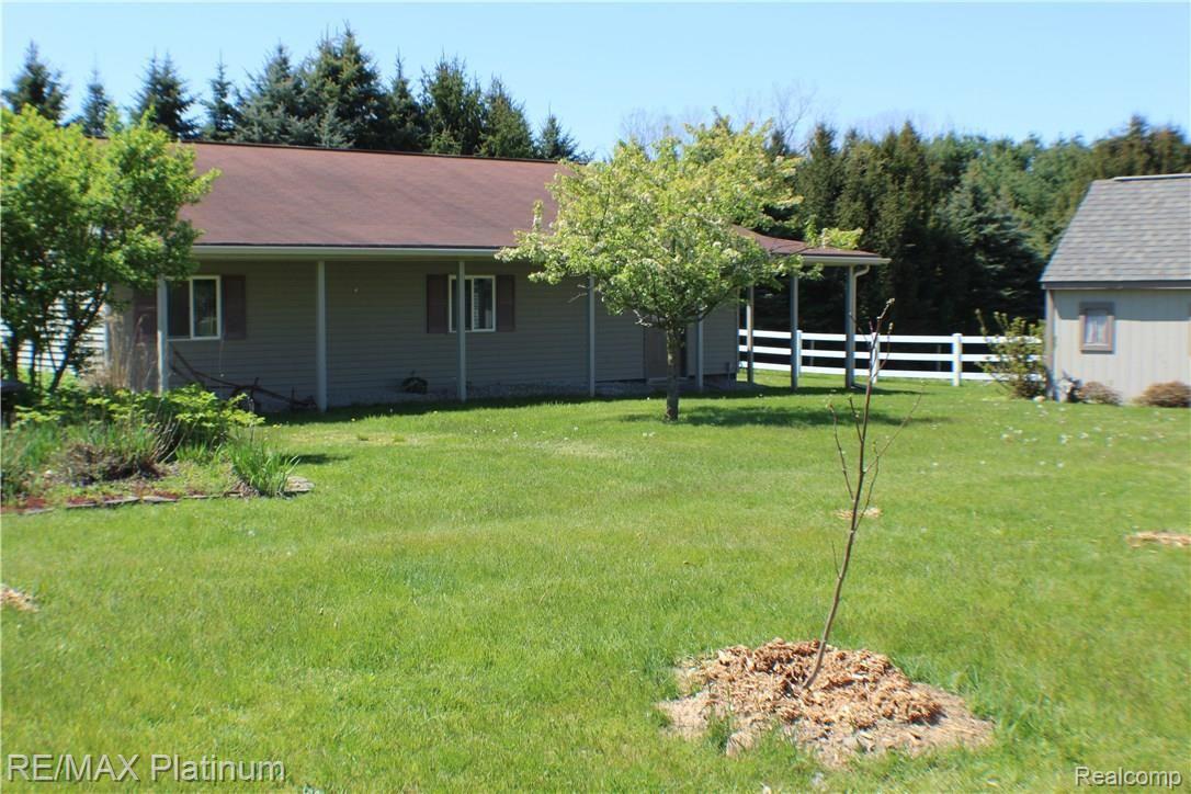 7961 Parshallville Road Fenton, MI 48430 - Photo 18 of 30 IMG_0372.JPG