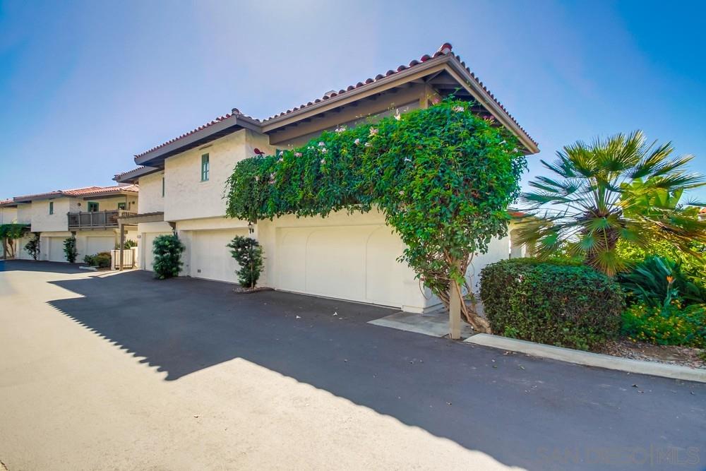 348 Paseo Pacifica Encinitas, CA 92024 - Photo 2 of 25