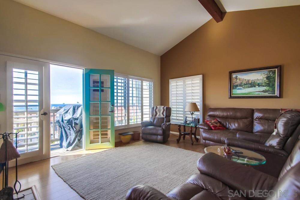 348 Paseo Pacifica Encinitas, CA 92024 - Photo 6 of 25