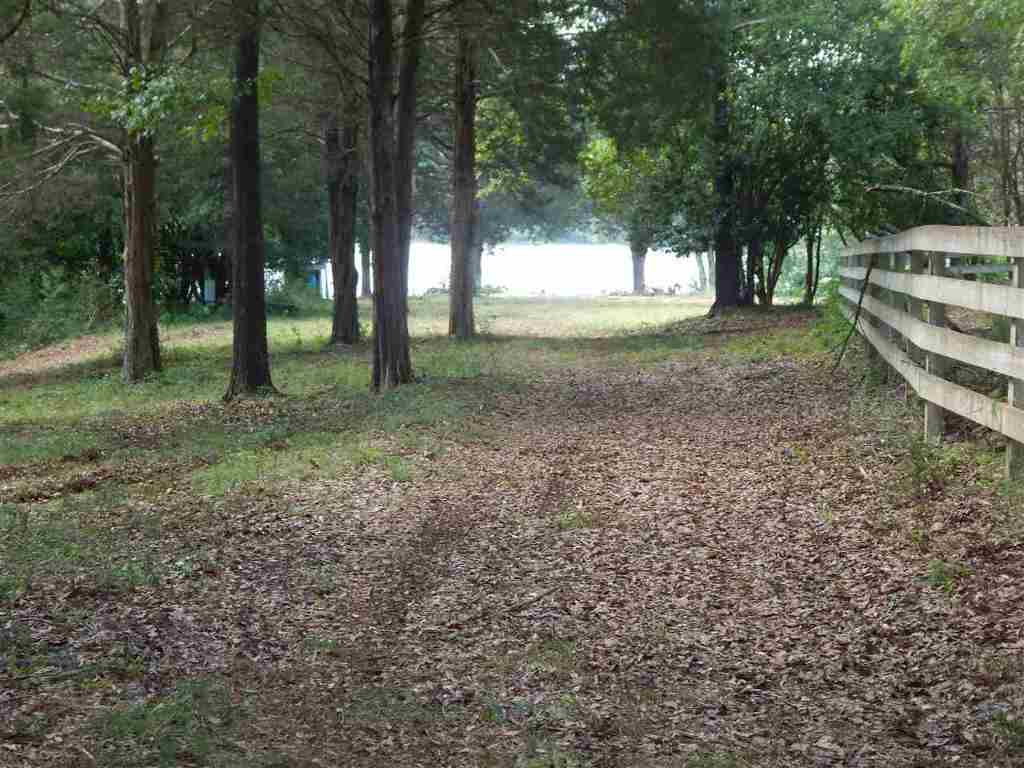 700 Lake Secession Road Anderson, SC 29621 - Photo 5 of 23