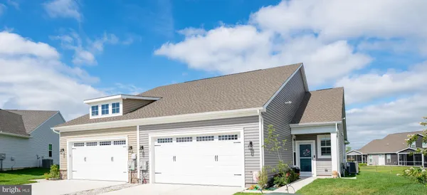 $349,900 | 305 Waterside Drive, Bridgeville, DE 19933