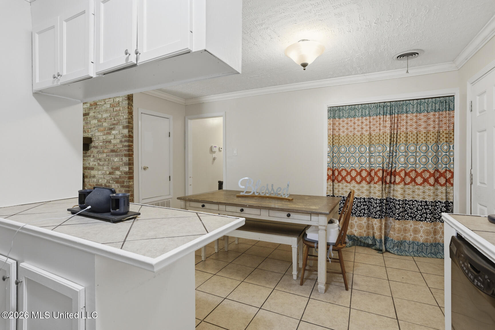 211 Baugh Street Pearl, MS 39208 - Photo 10 of 18 211 Baugh St-8
