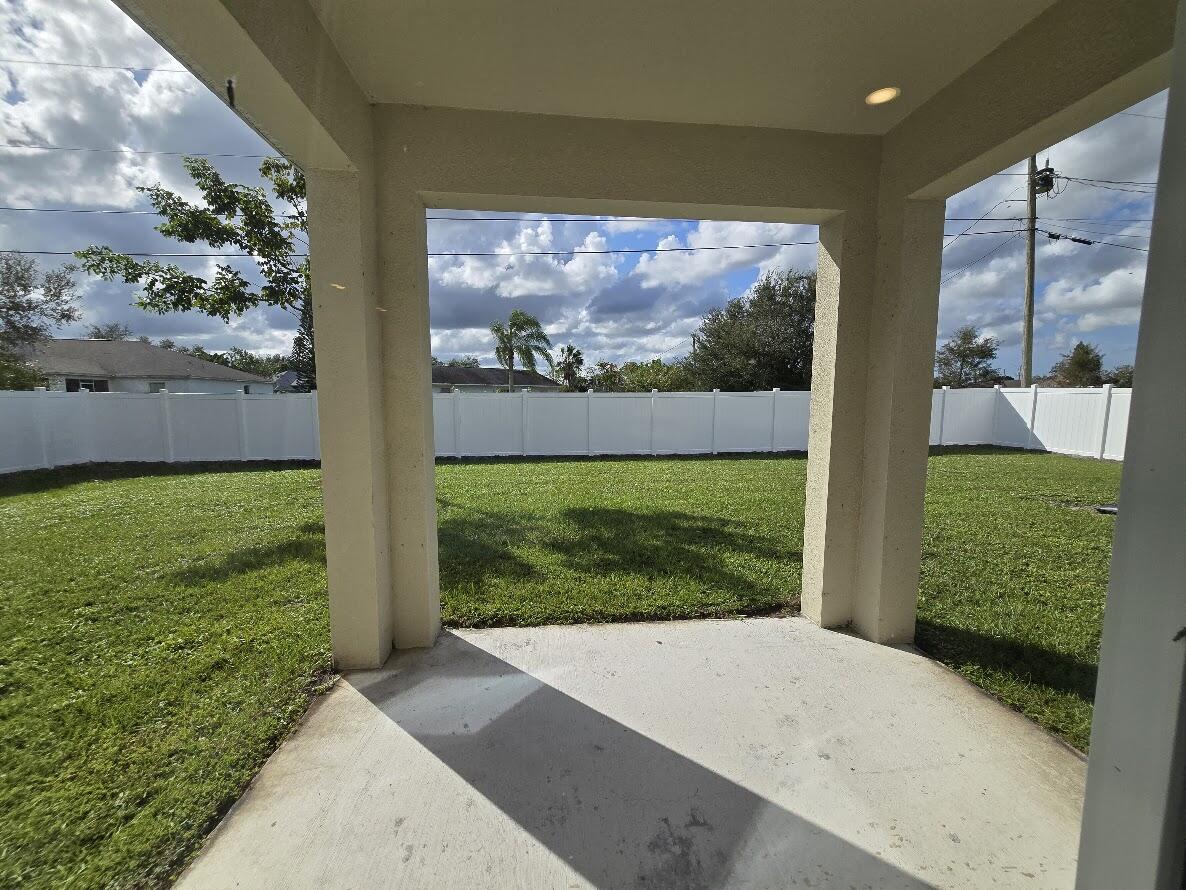 234 Southwest Becker Road Port St. Lucie, FL 34953 - Photo 18 of 44 20241029_104558