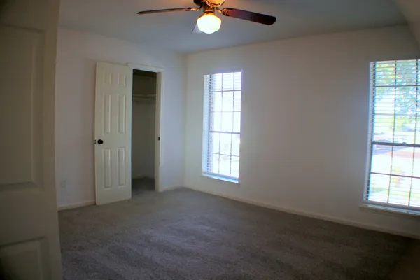 $1,475 | 5100 Allendale Road, Unit 207, Houston, TX 77017