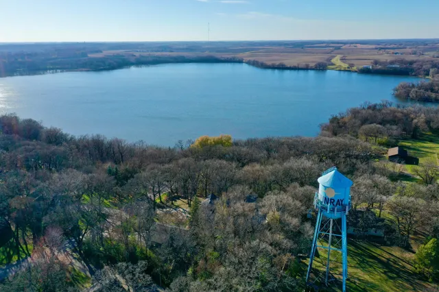 $269,900 | 1720 48th Avenue Northeast, Willmar, MN 56201