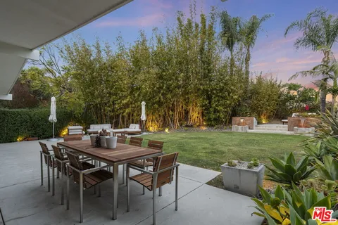 $3,489,000 | 8410 Edwin Drive, Los Angeles, CA 90046